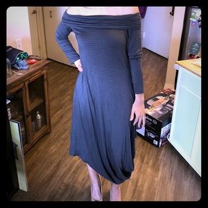 COMFY USA maxi dress grey w/ narrow black stripes